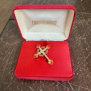 Amanda Smith Gold‎ Tone White Rhinestone Religious Cross Brooch Pin